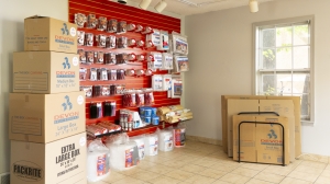 Devon Self Storage - 9117 - Getwell - Photo 2