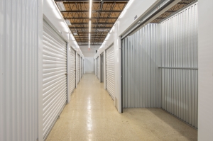Devon Self Storage - 9132 - St. Petersburg - Photo 6