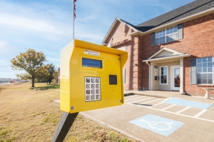 Devon Self Storage - 9107 - Sherman - Photo 9