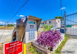 CubeSmart Self Storage - CA Red Bluff Stoll Rd - Photo 4