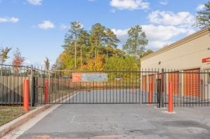 Public Storage - Suwanee - 700 Northbrook Pkwy - Photo 4