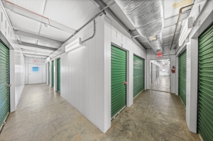 US Storage Centers - Clarksville - Parkway - Photo 8