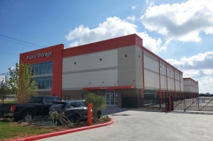 Storage Units at Public Storage - San Antonio - 909 Runnels Ave - 909 Runnels Ave