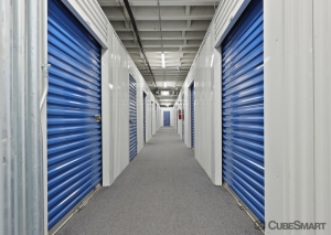 CubeSmart Self Storage - MD Baltimore Pleasant St - Photo 3