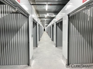 CubeSmart Self Storage - IL Chicago N Central Ave - Photo 4