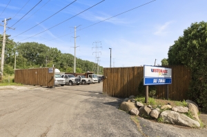 US Storage Centers - Wilmette - Wilmette - Photo 3