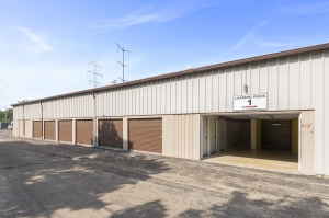 US Storage Centers - Wilmette - Wilmette - Photo 7