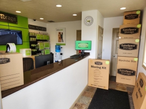 Extra Space Storage - 7598 - Otis Orchards - Wellesley Ave - Photo 3