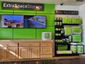 Extra Space Storage - 7598 - Otis Orchards - Wellesley Ave - Photo 7