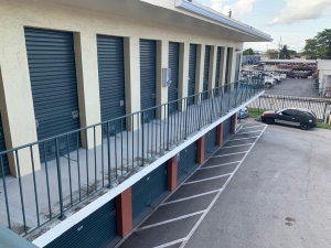 Access Self Storage of Davie - Photo 12