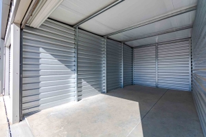 New Frontier Self Storage - Conway - Photo 4