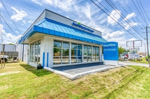 SmartStop Self Storage - Hendersonville - 1931 Spartanburg Hwy