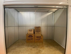 Mini Mall Storage - New Orleans - Photo 7