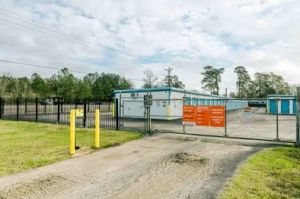 Mini Mall Storage - Conroe - Hwy 105E - Photo 1