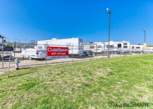 CubeSmart Self Storage - TX Seguin W Kingsbury St - Photo 4