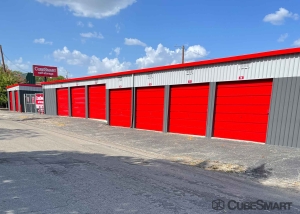 CubeSmart Self Storage - TX Seguin Tabernacle St - Photo 2
