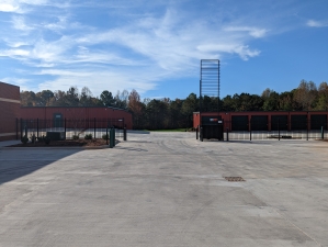 Ample Storage Newton - Photo 2