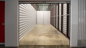 Devon Self Storage - 9191 - Racine - Photo 8