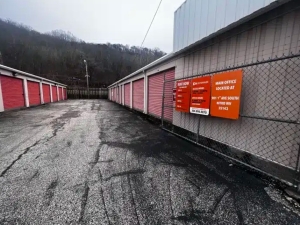 Mini Mall Storage - Nitro - 1202 Main Ave - Photo 5