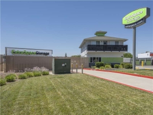 Extra Space Storage - 1273 - Sacramento - Franklin Blvd - Photo 6