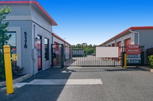 Public Storage - Ocala - 5170 SE 58th Ave - Photo 4