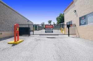 Public Storage - Ocala - 310 NE 25th Ave - Photo 4