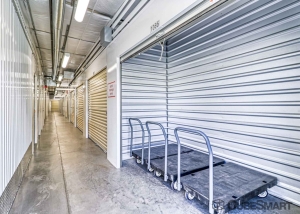 CubeSmart Self Storage - 2925 West Overton Road - Photo 4