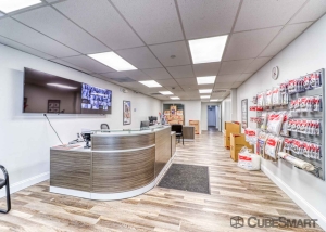 CubeSmart Self Storage - 1425 Janesville Avenue - Photo 2