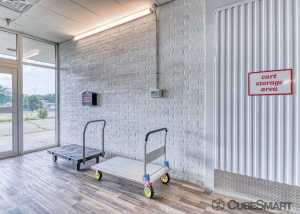 CubeSmart Self Storage - 1425 Janesville Avenue - Photo 5