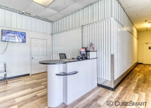 CubeSmart Self Storage - OH Akron Canton Rd - Photo 6