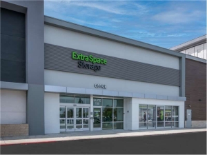 Extra Space Storage - 1904 - El Cajon - Fletcher Pkwy
