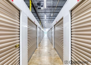CubeSmart Self Storage - 3115 South Lake Drive - Photo 5