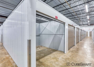 CubeSmart Self Storage - 3115 South Lake Drive - Photo 3