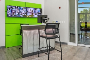 Extra Space Storage - 7802 - Shelby Township - Shelby Pkwy - Photo 7