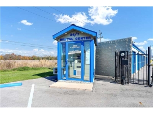 Extra Space Storage - 2105 - Avon - Main St. - Photo 3