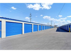 Extra Space Storage - 2105 - Avon - Main St. - Photo 5