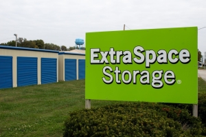 Extra Space Storage - 2113 - Bicknell - 11th St