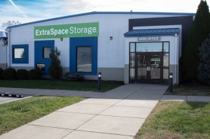 Extra Space Storage - 2117 - Bloomington - Dodds St
