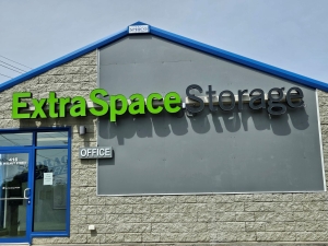 Extra Space Storage - 2145 - North Vernon - Walnut St