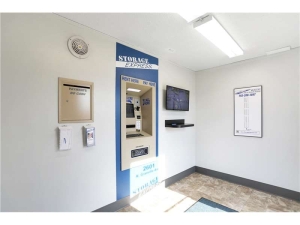 Extra Space Storage - 2149 - Muncie - Granville Ave - Photo 7