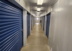 Extra Space Storage - 2187 - Columbus - State St. - Photo 5