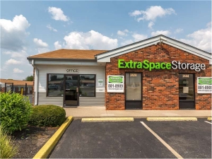Extra Space Storage - 0432 - Indianapolis - E Stop 11 Rd - Photo 6
