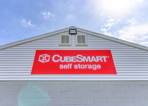 CubeSmart Self Storage - 2120 Windsor Drive - Photo 2