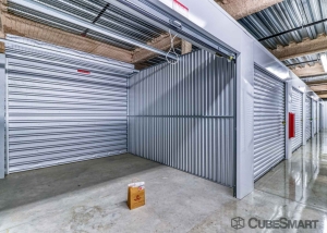 CubeSmart Self Storage - Valley Stream Drive - Photo 5