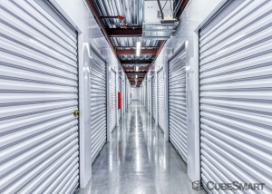 CubeSmart Self Storage - FL Venice Executive Drive - Photo 2