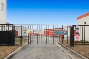 Public Storage - Chesapeake - 3101 Bromay St - Photo 2