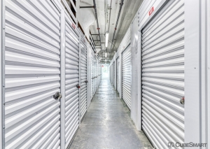 CubeSmart Self Storage NJ Newark Park Ave - Photo 4