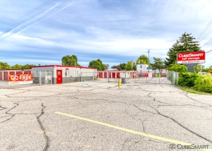 CubeSmart Self Storage WI Kenosha 22nd Ave - Photo 4