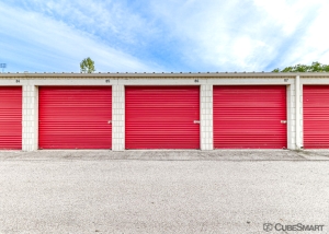CubeSmart Self Storage WI Kenosha Sheridan Rd - Photo 2