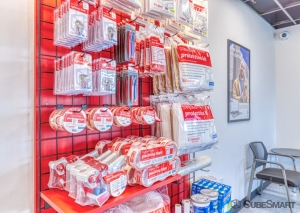 CubeSmart Self Storage FL Orlando E Colonial Dr - Photo 7